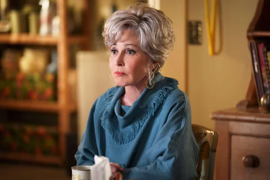 Annie Potts measurements