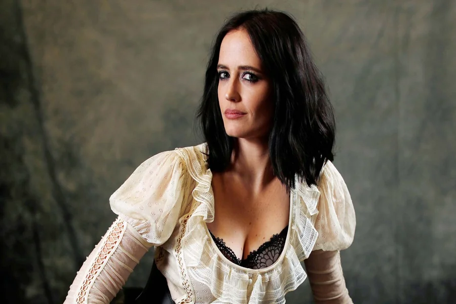 Eva Green measurements